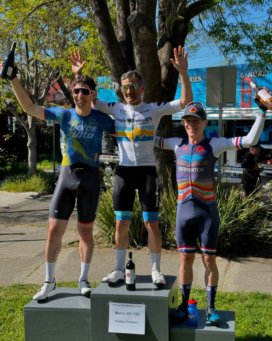 Wrapping up an awesome weekend put on by @berkeleybike at the #berkeleyomnium! The big winner for the weekend was @jacobeyj , taking 🥉in the #berkelyhillsroadrace, 🥇in the #berkeleystreetscriterium, and 🥇in the Omnium in the Elite 4 category! DVC walked away with another 🥇over the weekend in the 35+ 3/4 field with @pier_diprima taking top honors in the criterium. A new “Italian Stallion” in the making? 🤣 Also in the 35+ 3/4 field, the inaugural member of the DVC Colombian contingent @germanandresz wrapped up 🥉 in the Omnium after placing 7th in both the road race and criterium. Consistency pays off! Finally, the man, the myth, the master of data privacy - Gabe P. taking a well deserved 🥈in the 35+ 123 field after towing a 3 man break for the bulk of the race! Amazing job everyone! On to the next weekend!

@sportful @sfitalianathleticclub @equatorcoffees @poggio_labs @achieveptc @tripsforkidsmarin @sage.realestategroup @marinservicecourse @jkbrkb  #onewealthadvisors