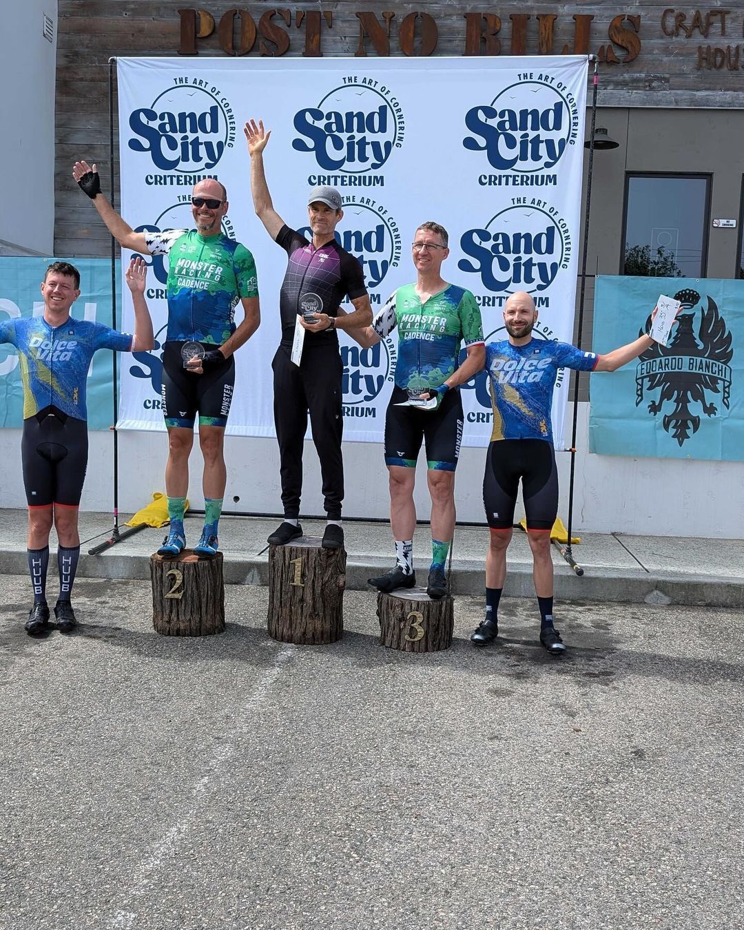 Boom! The Big Dog himself @kashman93 with 🥇 in the Cat 2/3 race at #sandcitycriterium this past weekend! Also more podium spots in the 35+ 3/4 race with @tjsnydr and @pier_diprima picking up 4th and 5th. Nice weekend boys!

@sportful @sfitalianathleticclub @equatorcoffees @poggio_labs @achieveptc @tripsforkidsmarin @sage.realestategroup @marinservicecourse @jkbrkb  #onewealthadvisors
