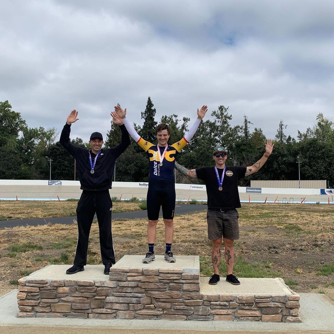 Big weekend for DVC on the road and the track! Stephen Doll raked in 🥇🥇🥇at the district championships on the track! And @aymenelgorani secured a solid 🥉in the E3 field at @velopromo Oakland Grand Prix after trying to bridge to two leaders out front. Let’s go Dolce!!!!

@sportful @sfitalianathleticclub @equatorcoffees @poggio_labs @achieveptc @tripsforkidsmarin @sage.realestategroup @marinservicecourse @jkbrkb #themenkegeoup #onewealthadvisors