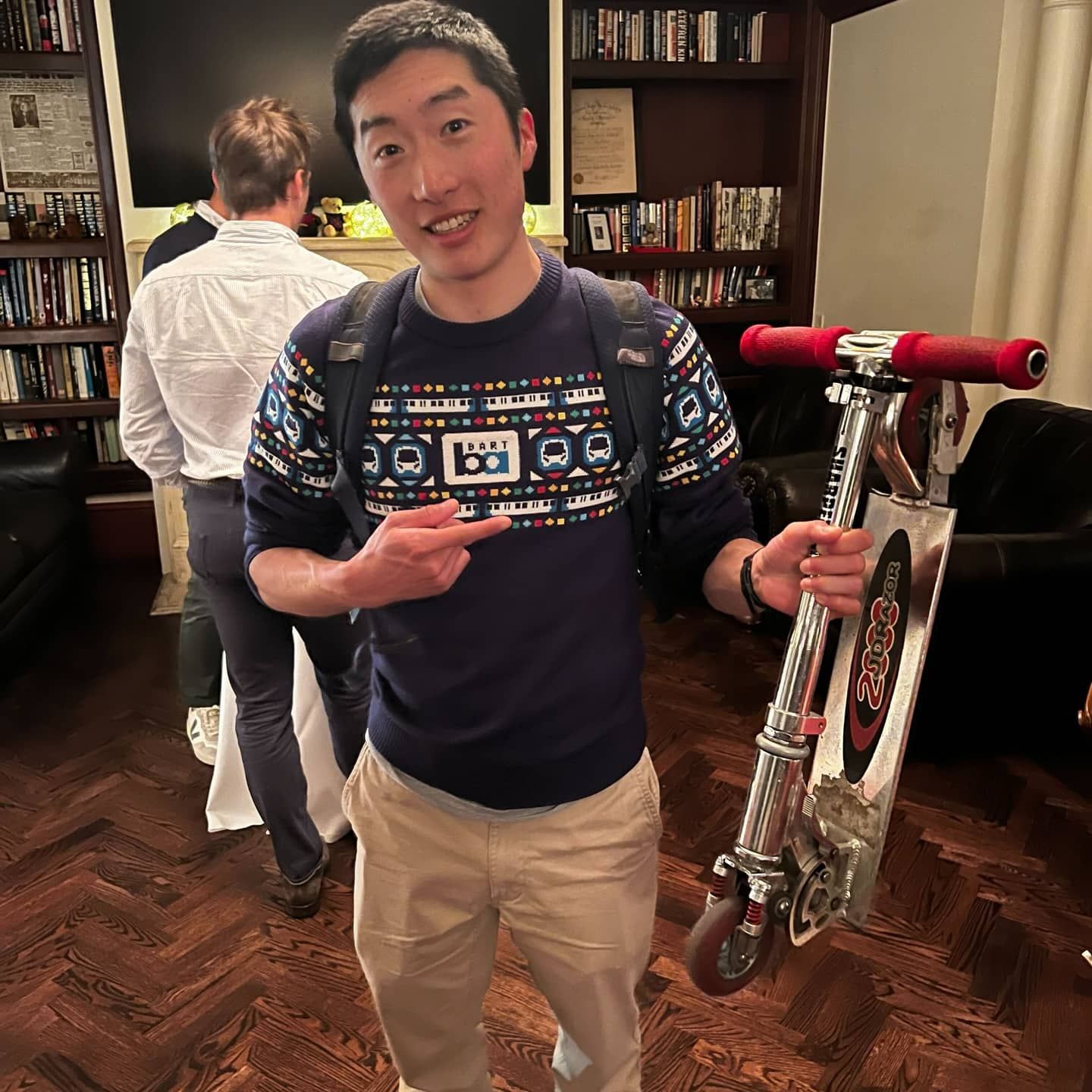 2026 P12 ROSTER ANNOUNCEMENT🚲🔥⚡️

Racing bikes since 2012 and still fully hooked on the thrill—Jason lives for that perfect mix of demanding races, big miles, and rolling out with friends. When he’s not pinning on a number, he’s shaping airports by day, helping run the iconic Berkeley Omnium, and sneaking in the occasional pickleball match.

A proud BART superfan and longtime scooter loyalist, Jason is officially on the hunt for a Razor sponsorship to retire his 30-year-old ride 🛴💨.

For 2026, he’s fired up to line up at a blend of classic favorites and new challenges—and just as excited to hype up and support his teammates in whatever wild racing or riding plans they dream up.
@jlowtang

#bayareacycling #critracing #groupride #cycling #sanfrancisco  #northerncalifornia #crit #racing #roadbike