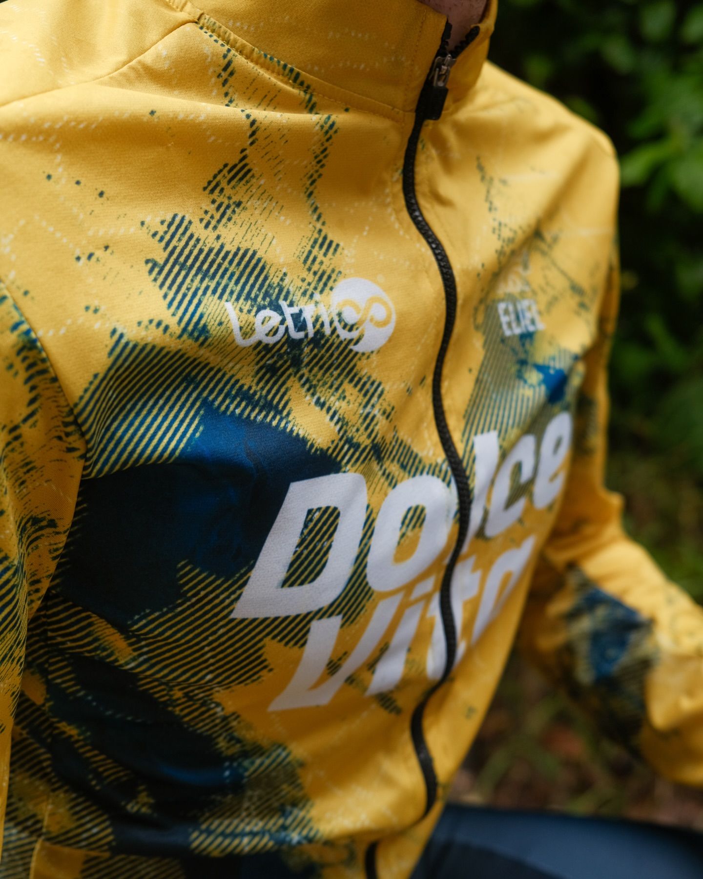 Foggy morning vibes with @dolce_vita_cycling. Moment of appreciation for our 2026 kit and sponsors 🙌

#cycling #ncnca #dolcevitacycling #racebikes