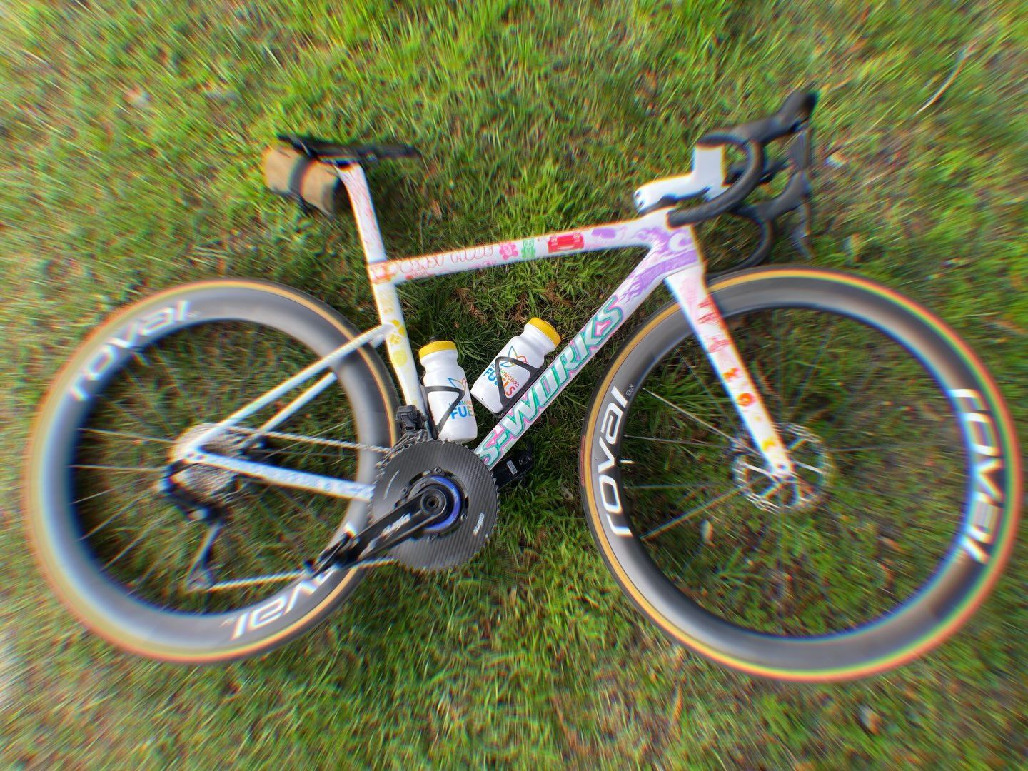 Fueled to fly! 🪽Big thanks to @hummingbirdfuels for keeping our team fueled, fast, and ready to race.

Bike: @weehastogopee 

#bayareacycling #critracing #cycling #sanfrancisco #racing